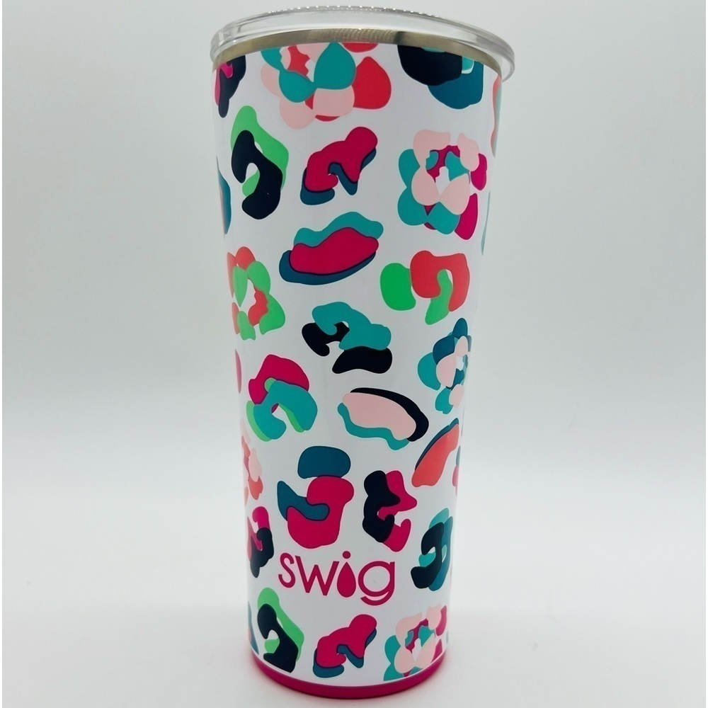 SWIG LIFE 32 OUNCE PARTY ANIMAL TUMBLER WITH BRIGHT COLORS